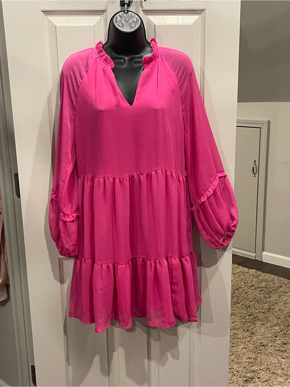 Vince Camuto Bright Hot Pink Tiered V-Neck Tunic Dress